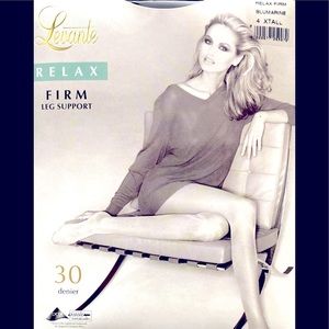 🌞3/$18🌞DARK BLUE Levante satin matte stockings, Sz XL, 30 Denier